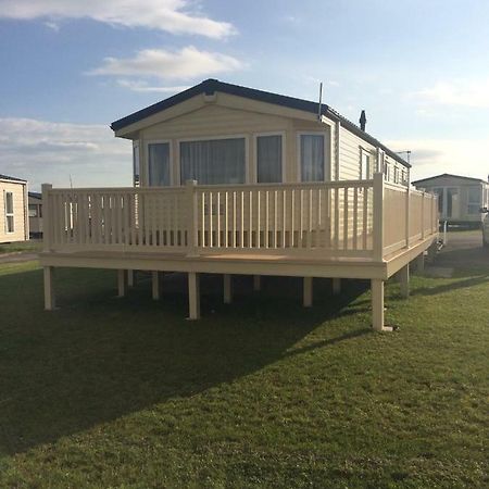 M68 3 Bedroom, 6 Berth Caravan Sand Le Mere Tunstall  Екстериор снимка